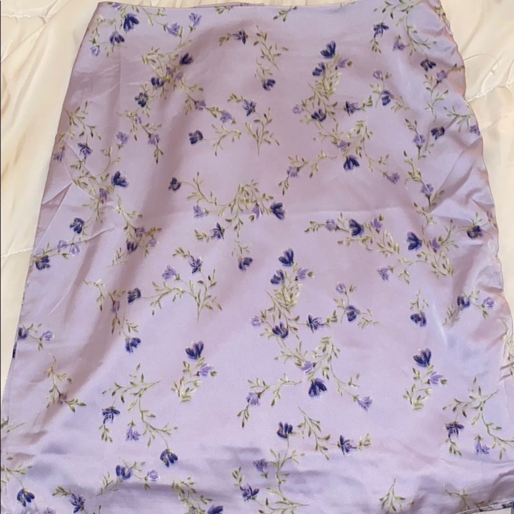Floral adjustable skirt !